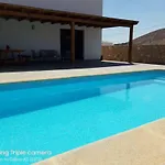 Dom wakacyjny Casa La Florida *